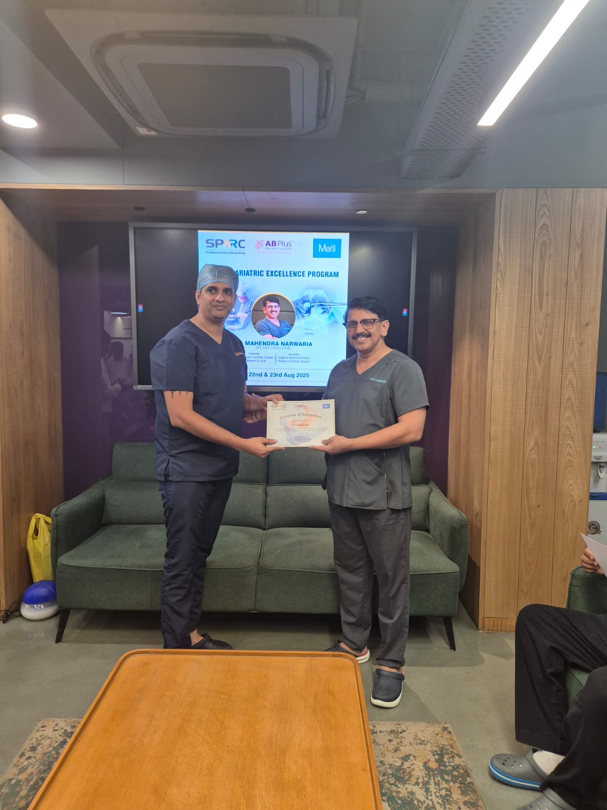 Dr. Jain receiving award